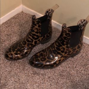 New unworn Jcrew leopard rubber rain boots size 8